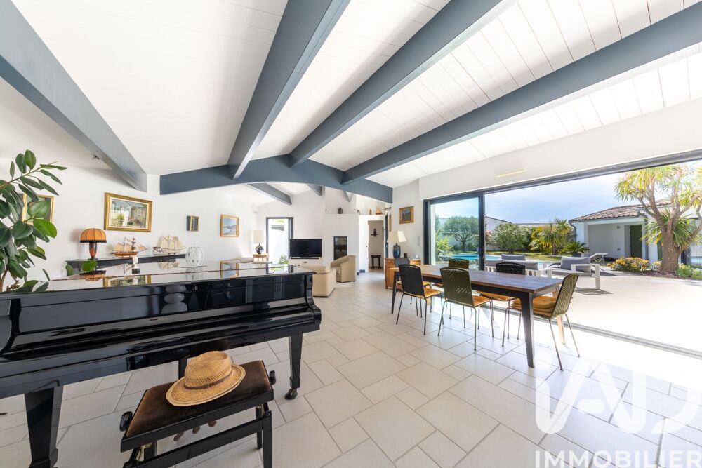 � vendre  Maison Sainte-Marie-de-R� (17740)