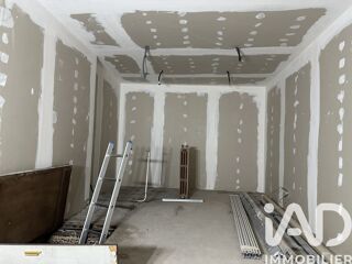  Immeuble à vendre 273 m²