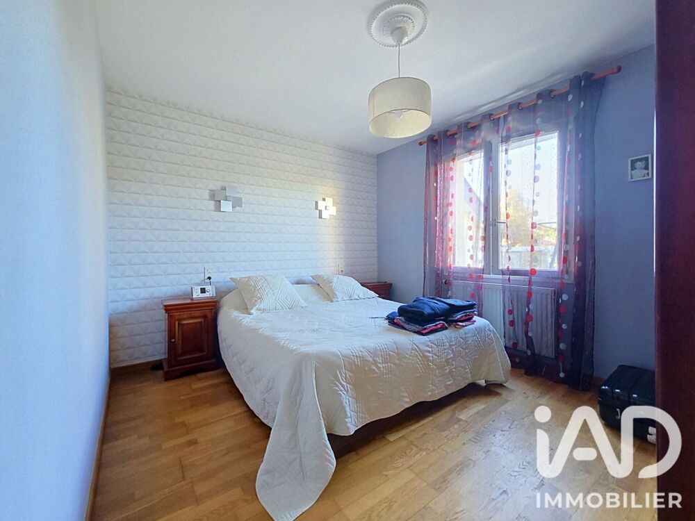 Vente Maison Vente Maison traditionnelle 6 pièces Val-d'izé