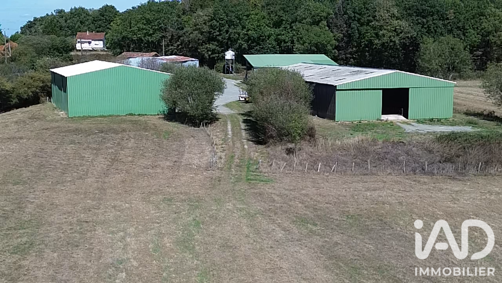 Vente Maison Vente Ferme 1 pièce Beaulieu-sous-parthenay