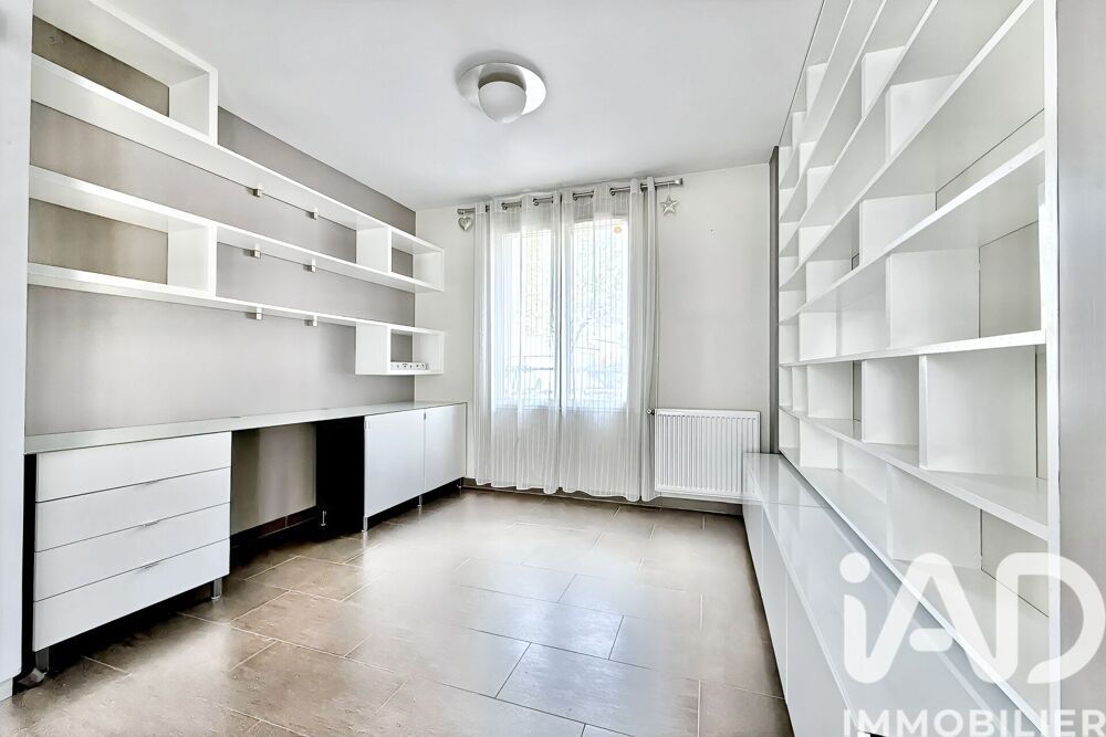 Vente Maison Vente Maison/villa 7 pièces Bussy-saint-georges
