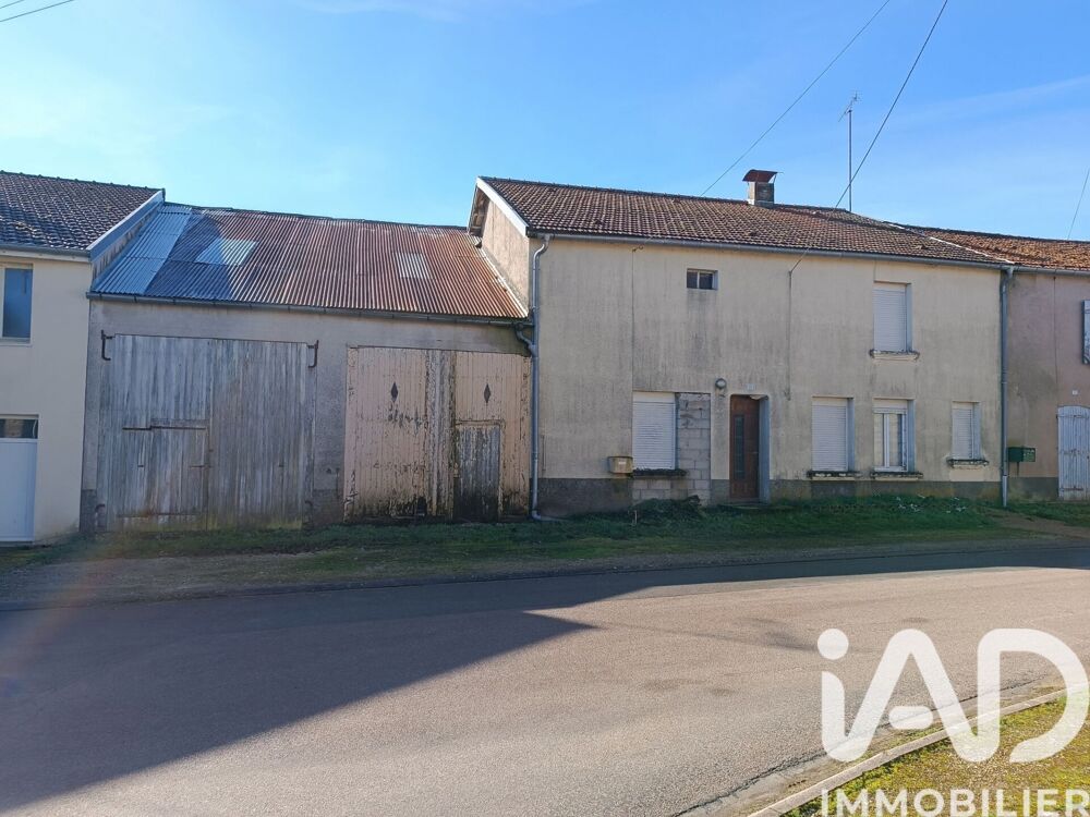Maison 4 pièces 91 m² · à Parnoy-en-Bassigny · 91 m² · 40 000 €