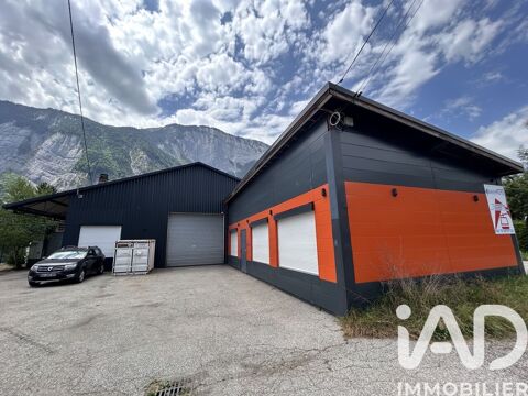   Vente Boutique/Local commercial 843 m&sup2; 