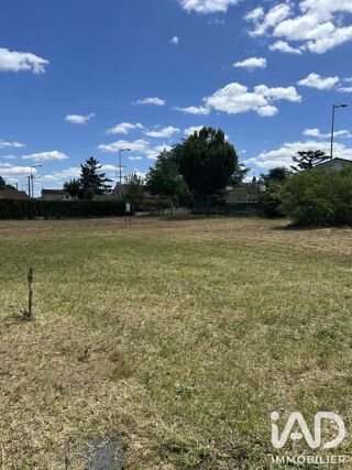  Terrain à vendre 751 m²