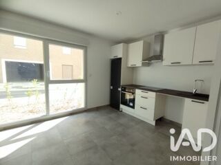  Appartement à louer 3 pièces 65 m²