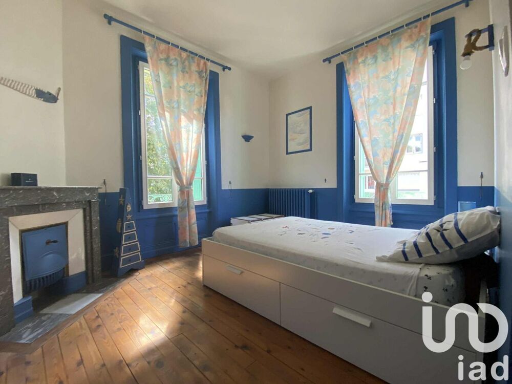 Maison 7 pièces 220 m² · à Saint-Chamond · 220 m² · 499 900 €