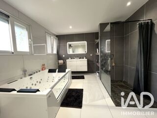  Maison à vendre 9 pièces 282 m²