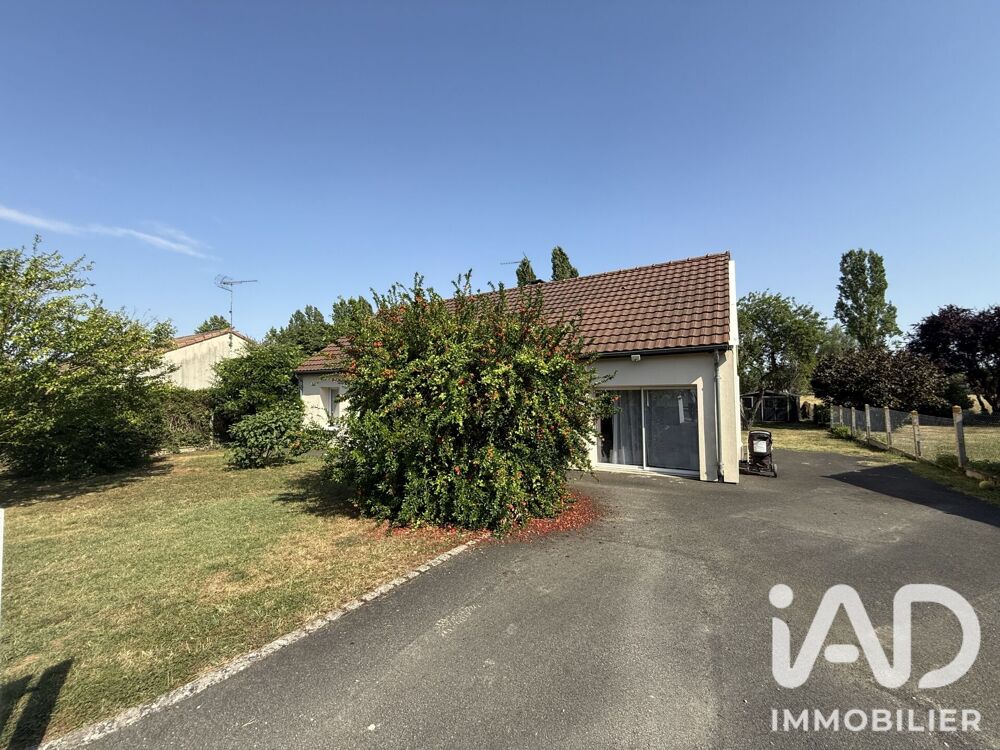 Maison 5 pièces 98 m² · à Naintré · 98 m² · 179 000 €