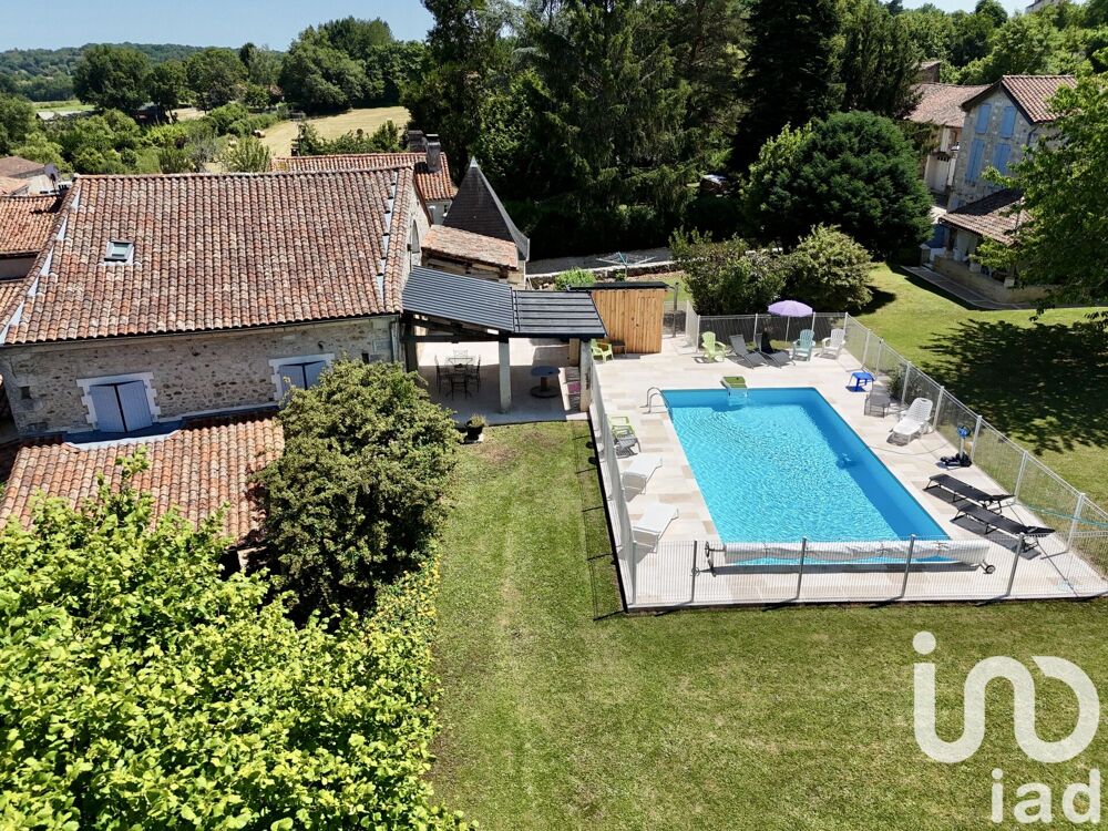 à vendre  Maison Charras (16380)