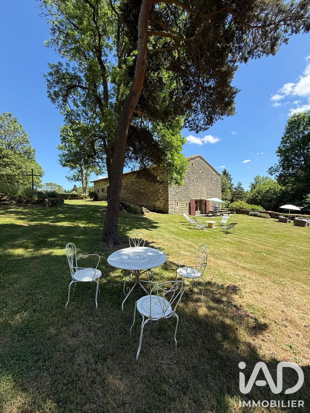 Vente Maison Vente Domaine 12 pièces Saint-bonnet-le-château
