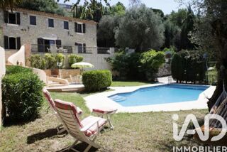  Maison � vendre 7 pi�ces 205 m�