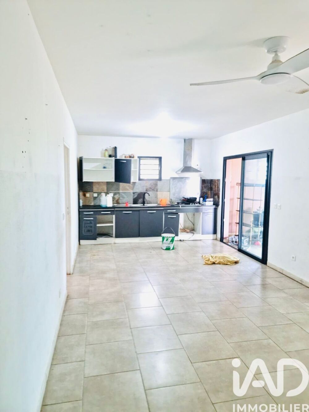 vente Maison - 5 pièce(s) - 87 m² L' Étang-Salé (97427)