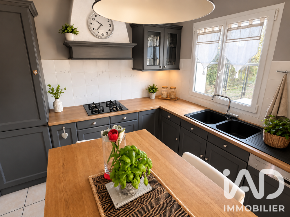 Vente Maison Vente Maison traditionnelle 5 pièces Nieul-sur-mer