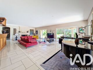  Maison à vendre 8 pièces 257 m²