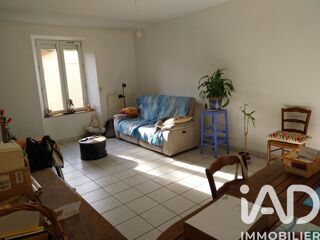  Immeuble à vendre 241 m²