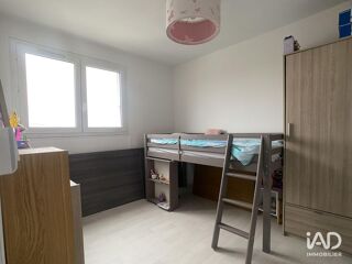  Appartement à louer 3 pièces 66 m²