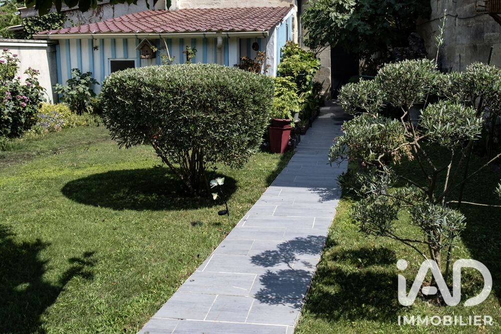 à vendre  Maison Saint-Denis-de-Pile (33910)