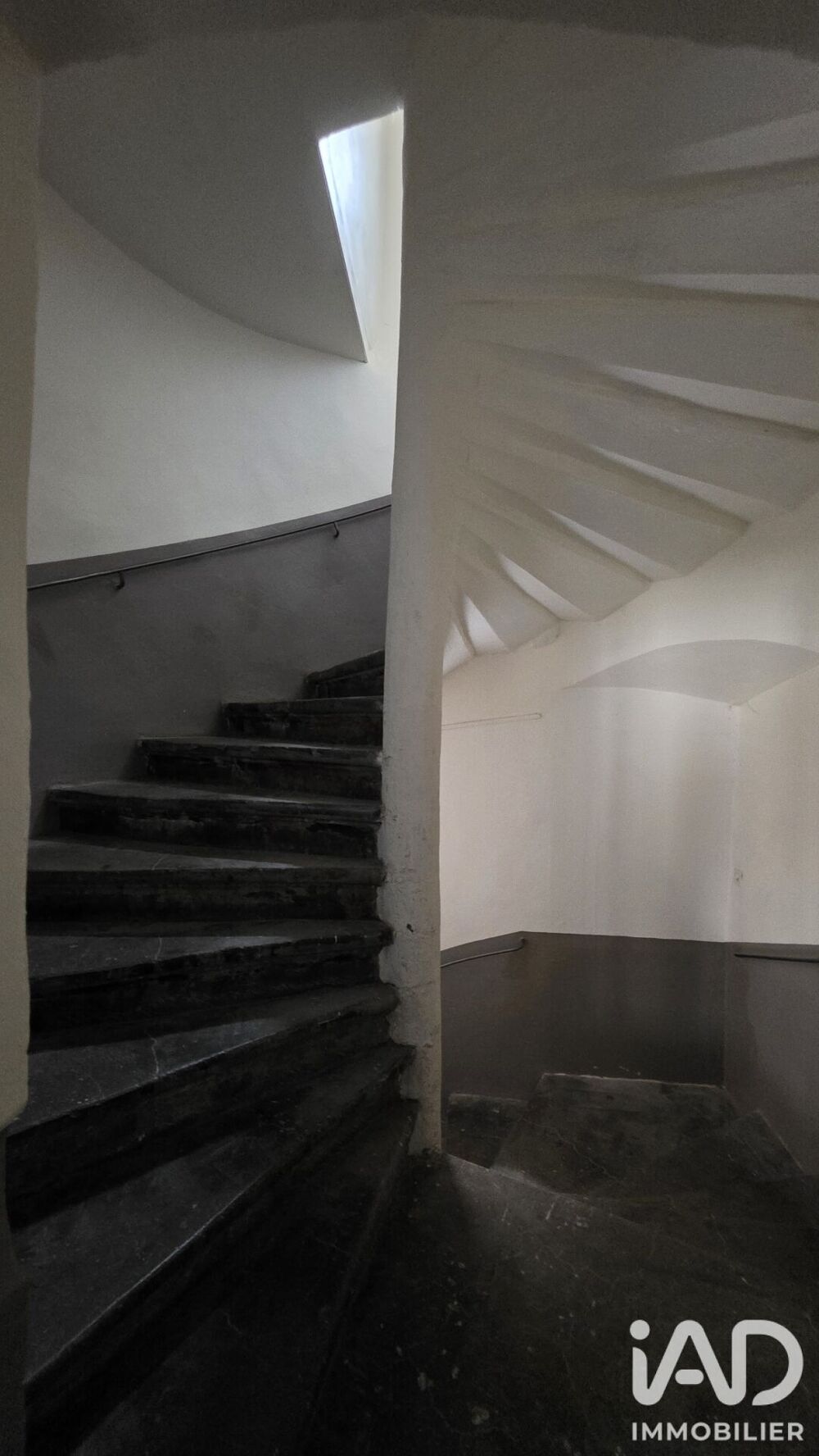 Vente Immeuble Vente Immeuble 380 m&sup2; Crest