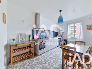  Appartement à louer 5 pièces 117 m²