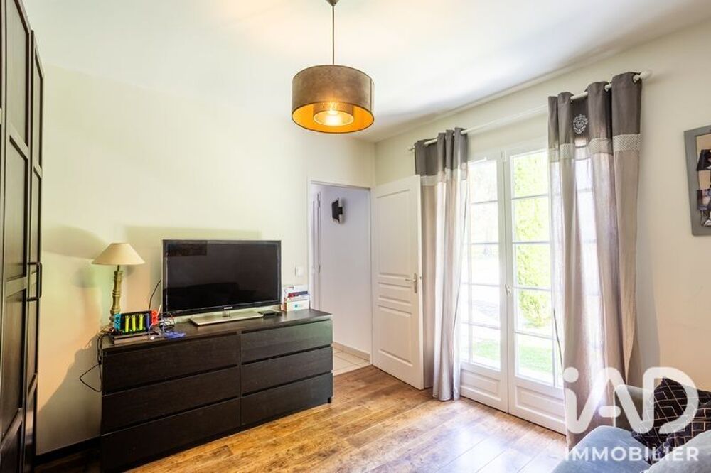 à vendre  Maison Saint-Bonnet-les-Oules (42330)
