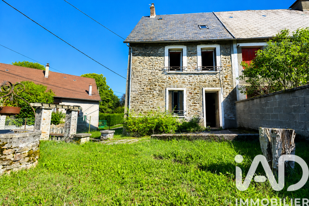 Vente Maison Vente Maison/villa 4 pièces Saint-Étienne-aux-clos
