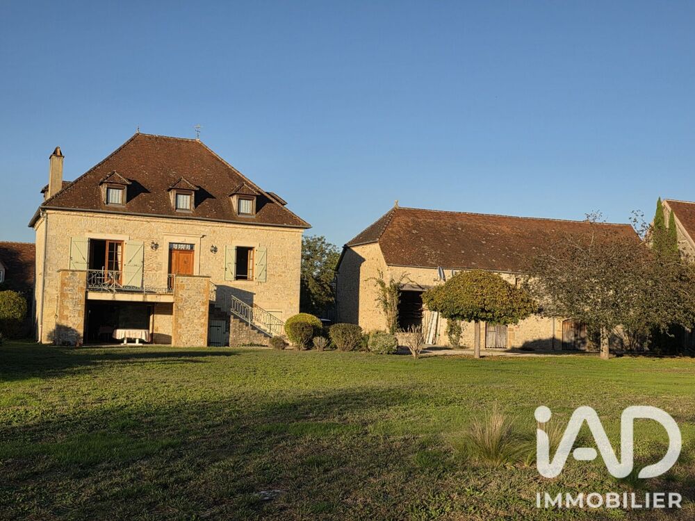 Vente Maison Vente Maison traditionnelle 7 pièces Tauriac