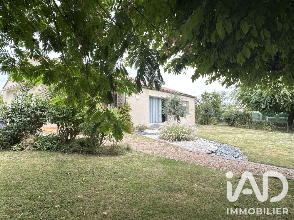 Vente Maison Vente Maison traditionnelle 5 pièces Les brouzils