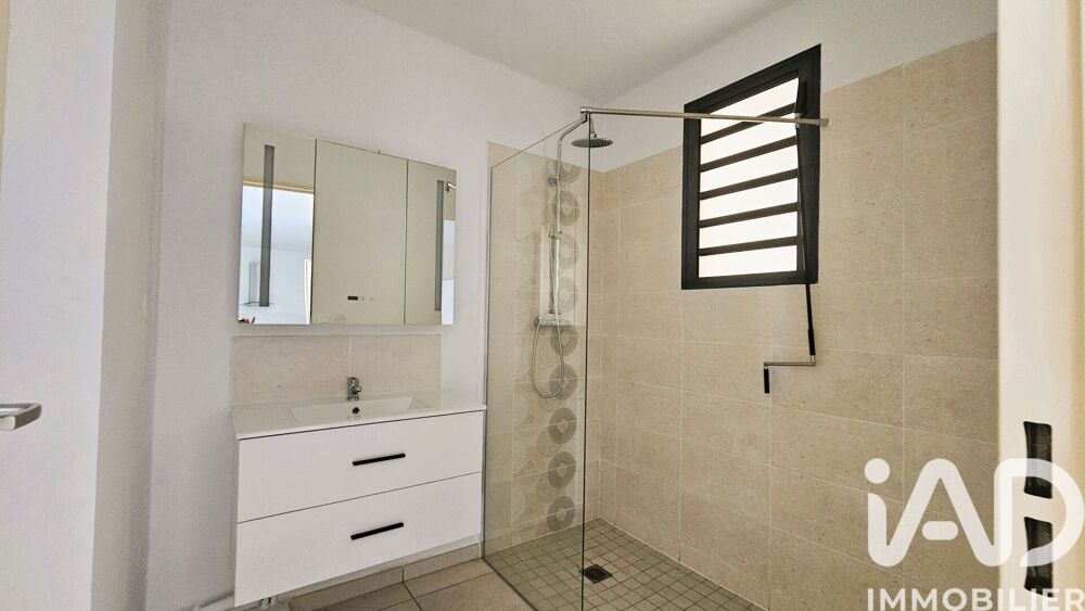 vente Appartement - 3 pièce(s) - 61 m² Saint-Pierre (97410)