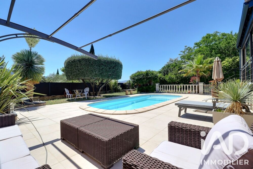 vente Maison - 4 pièce(s) - 126 m² Saint-Zacharie (83640)