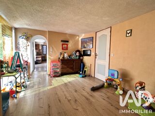  Maison à vendre 8 pièces 236 m²