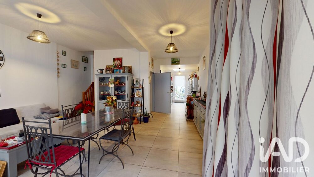 Vente Maison Vente Maison/villa 7 pièces Saint-jean-d'angély