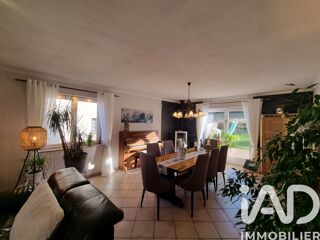  Maison � vendre 7 pi�ces 180 m�