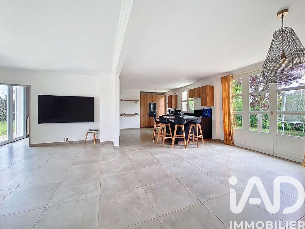 Vente Maison Vente Maison/villa 6 pièces Ozoir-la-ferrière