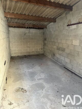  Parking / Garage à vendre 18 m²