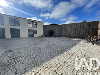  Appartement à louer 4 pièces 81 m²