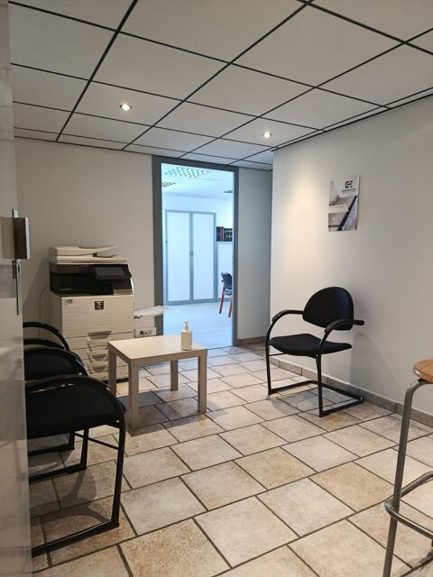 Bureaux, 17 bld Waldeck Rousseau ST CHAMOND 390 42400 Saint-chamond