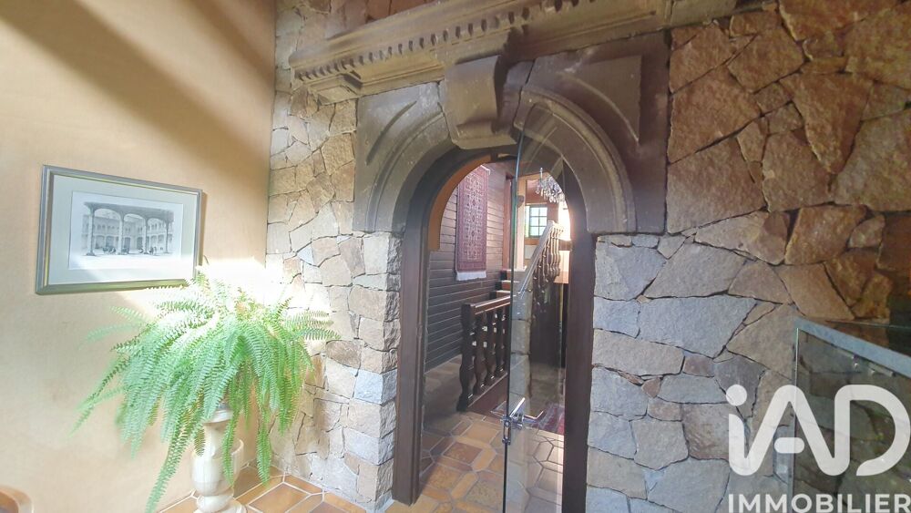 � vendre  Maison Orcines (63870)