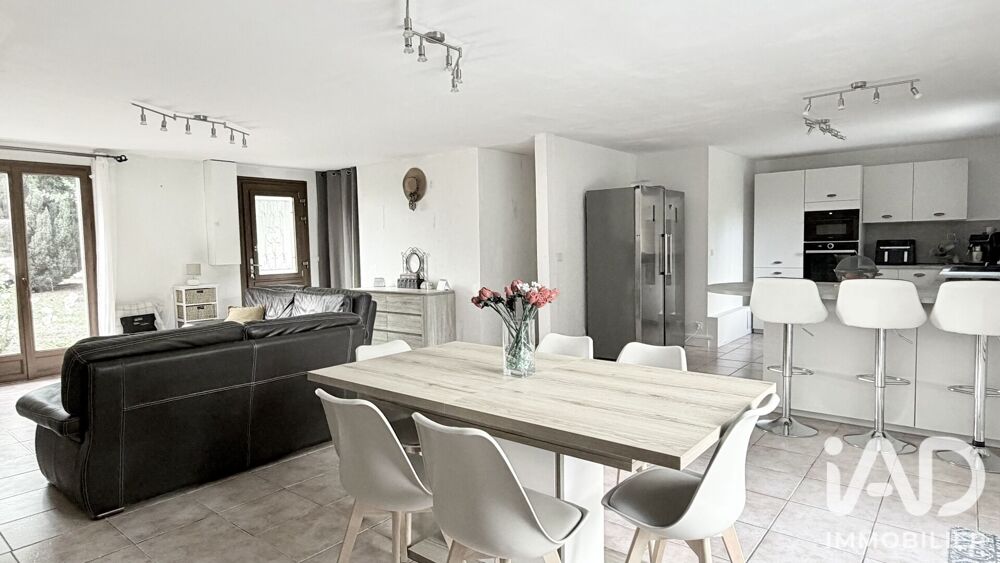 Vente Maison Vente Maison traditionnelle 8 pièces Coulommiers