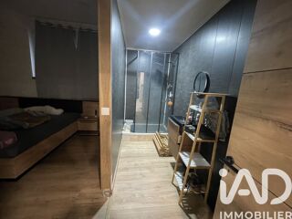  Immeuble à vendre 944 m²