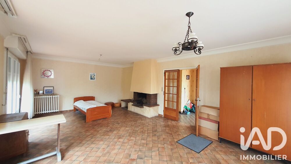Vente Maison Vente Maison de village 7 pièces Bazouges-la-pérouse