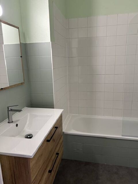  Appartement � louer 3 pi�ces 75 m�