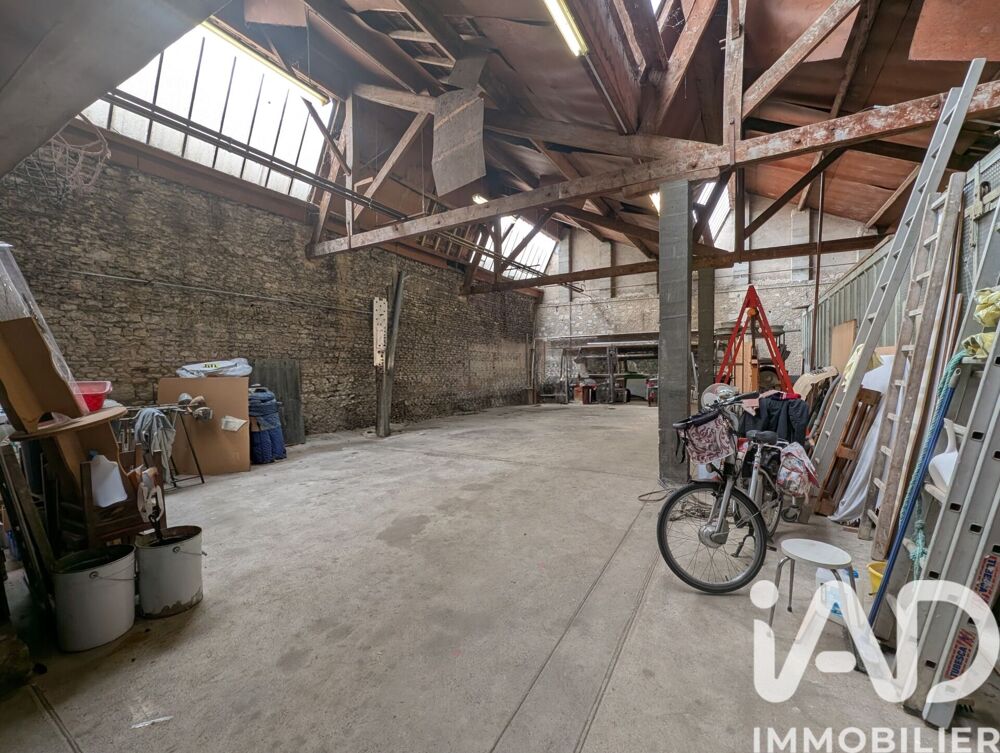 Vente Parking/Garage Vente Garage 240 m&sup2; Cognac