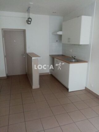  Appartement à louer 1 pièce 34 m²
