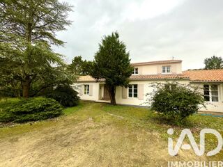  Maison � vendre 7 pi�ces 252 m�