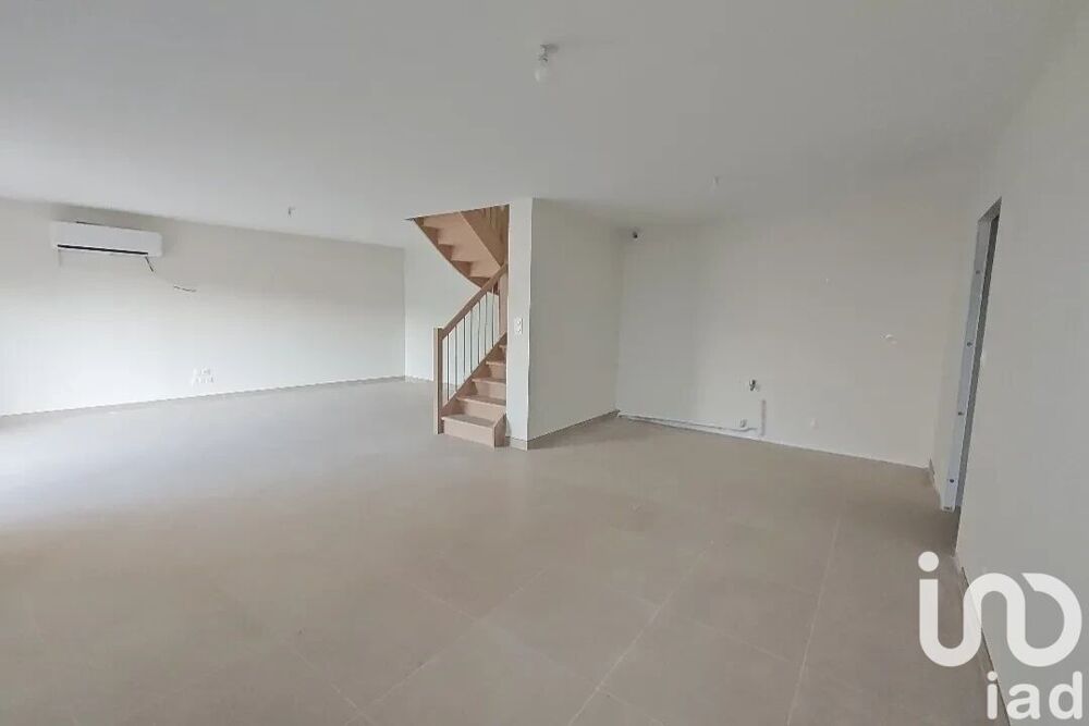 Vente Maison Vente Maison traditionnelle 4 pièces Saint-clair-du-rhône