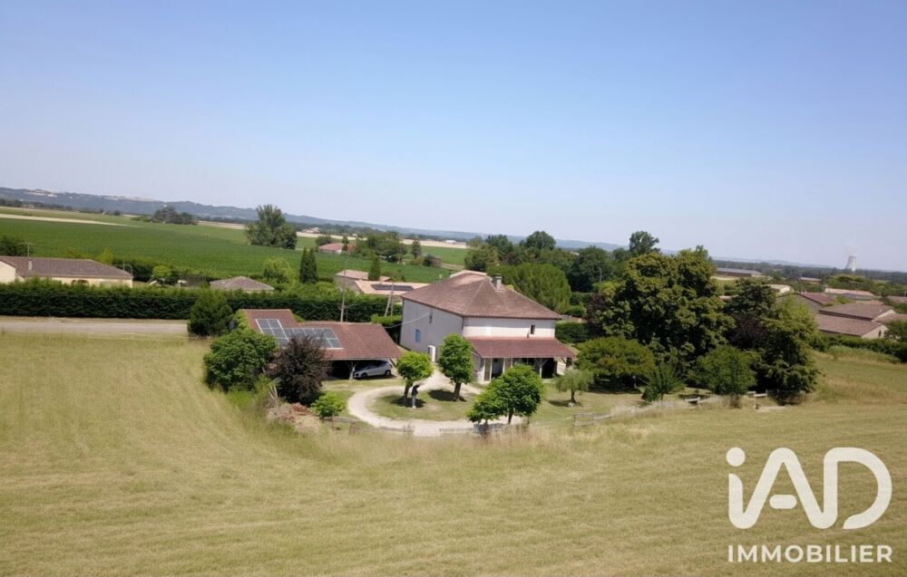 Vente Maison Vente Maison traditionnelle 7 pièces Caudecoste