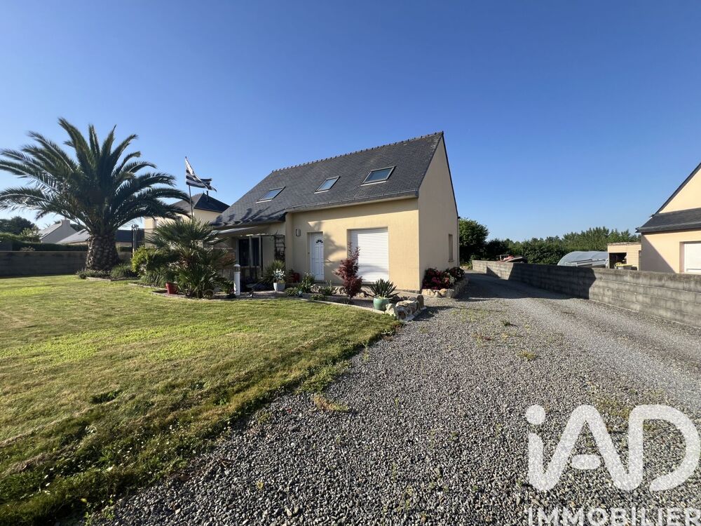 Maison 6 pièces 121 m² · à Plounéventer · 121 m² · 272 000 €