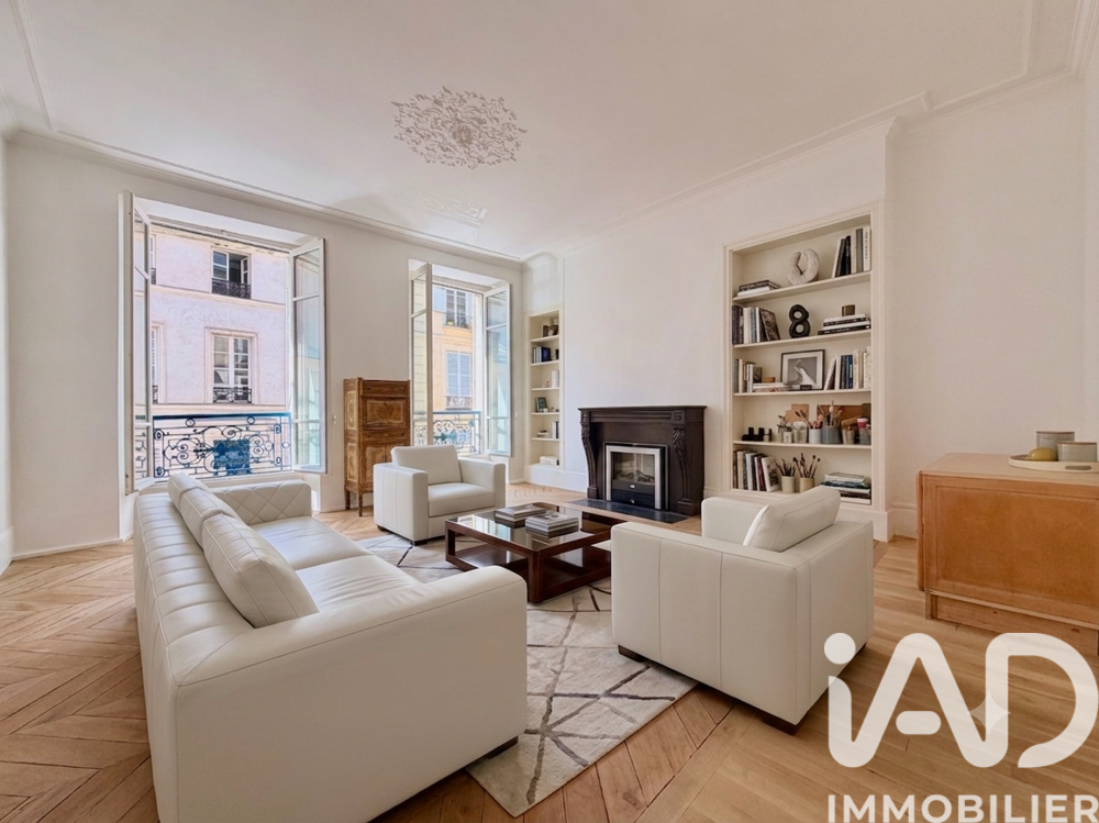 à vendre  Appartement Versailles (78000)