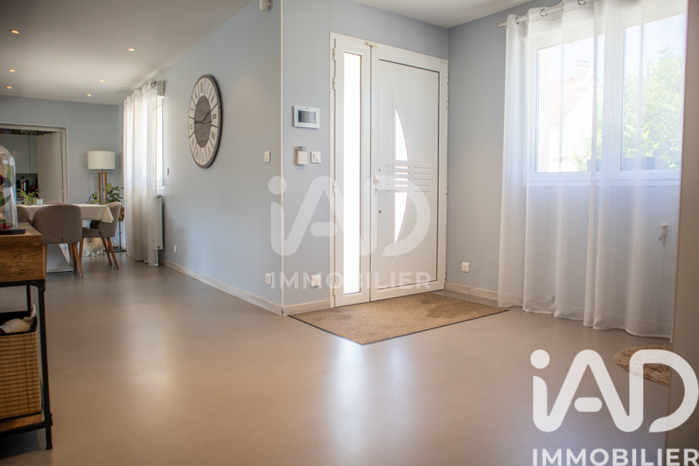 vente Maison - 7 pièce(s) - 172 m² Vaudoy-en-Brie (77141)