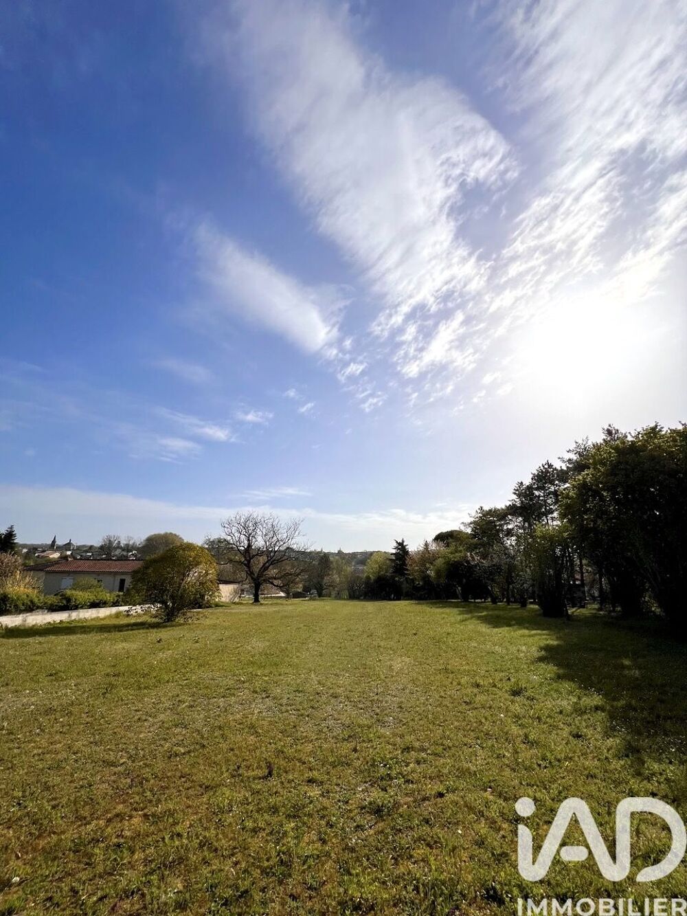 Vente Terrain Vente Terrain à bâtir 2 347 m&sup2; La couronne